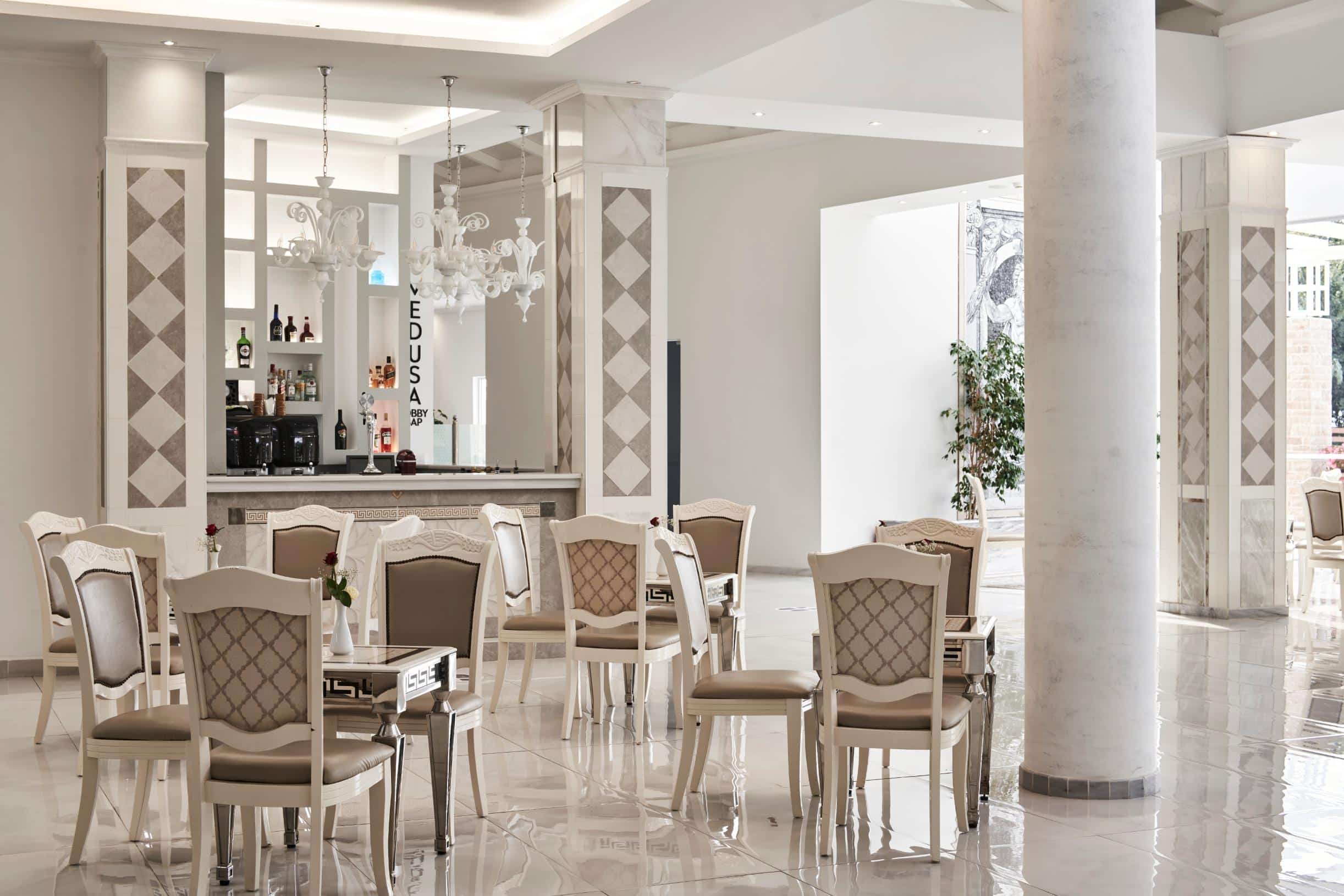 medusa_lobby_bar_2
